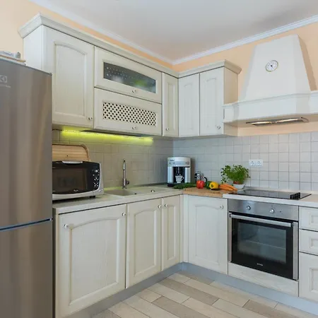 Apartment Zlata *