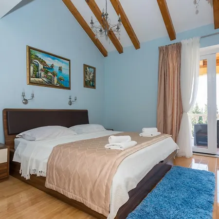 Appartement Zlata *