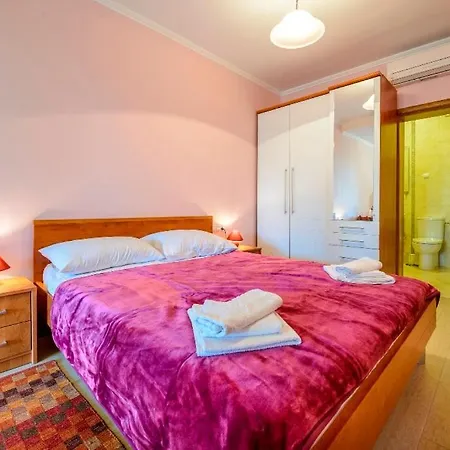 Apartman Zlata *